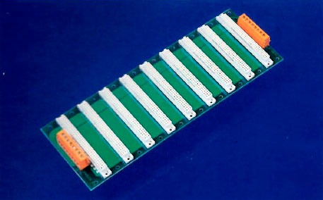 9 SLOTS CR407