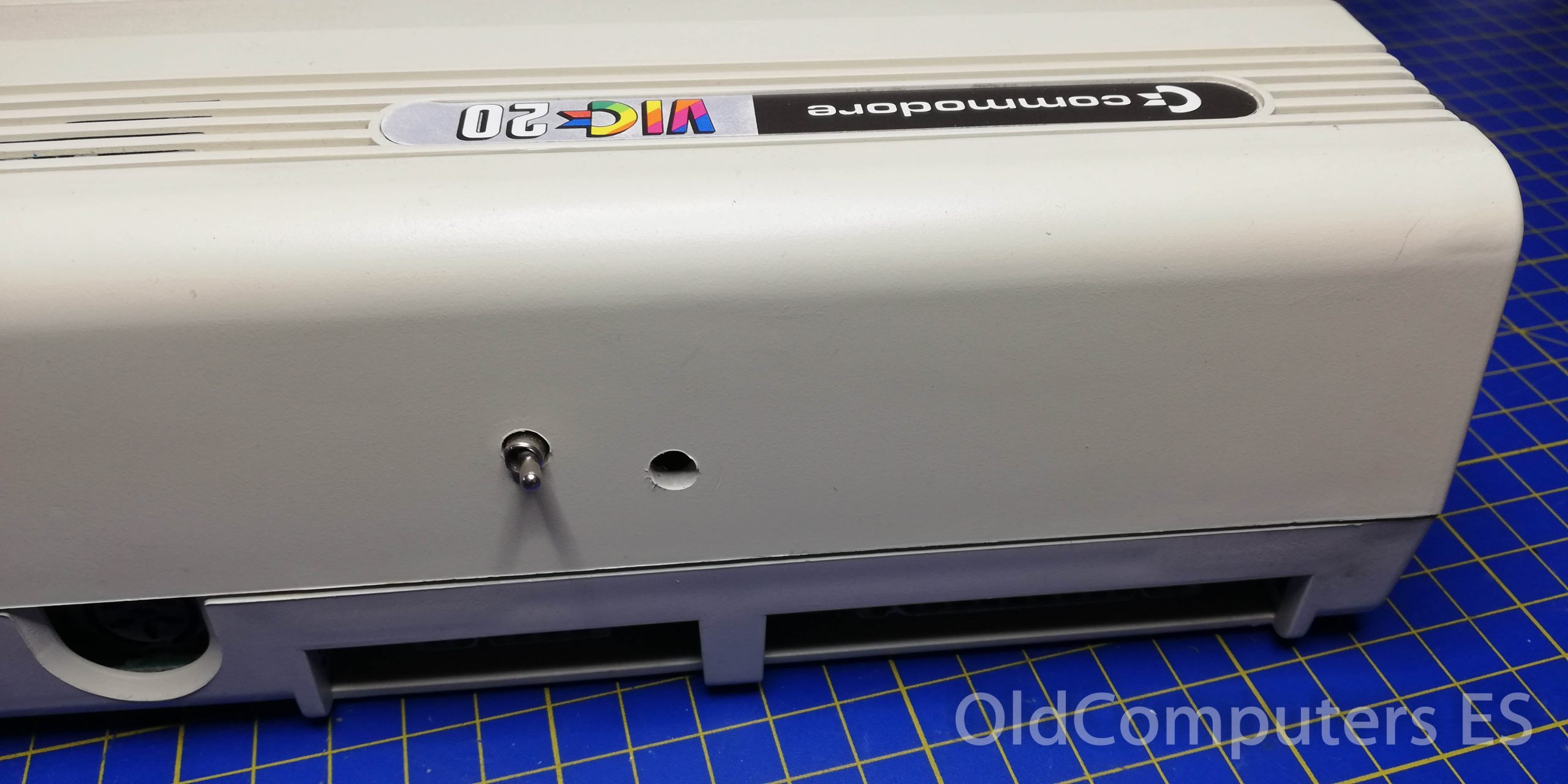 Commodore Vic-20 A/V Breakout Cable | My Store | Video/Audio Adapter For Retro Gaming